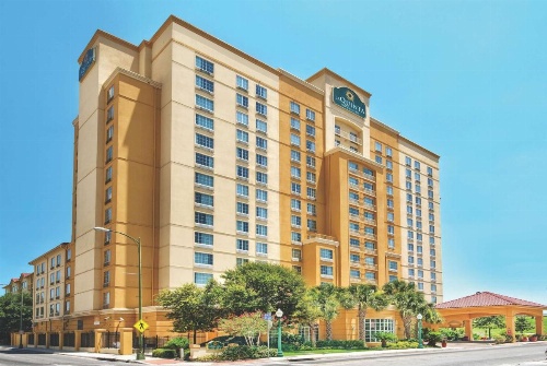 La Quinta Inn & Suites by Wyndham San Antonio Riverwalk image 41