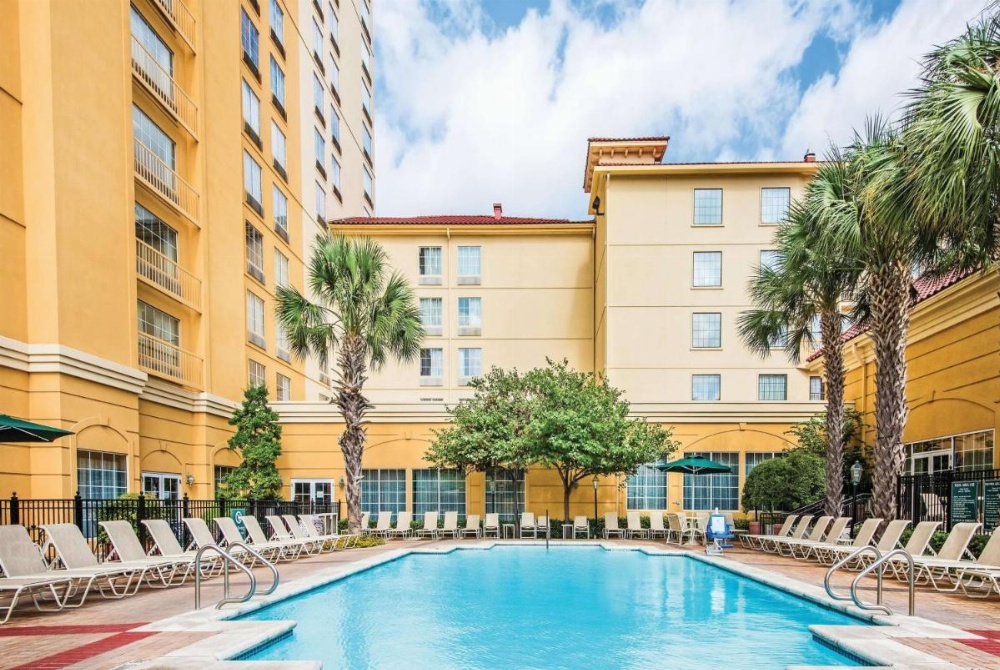 La Quinta Inn & Suites by Wyndham San Antonio Riverwalk Image 43
